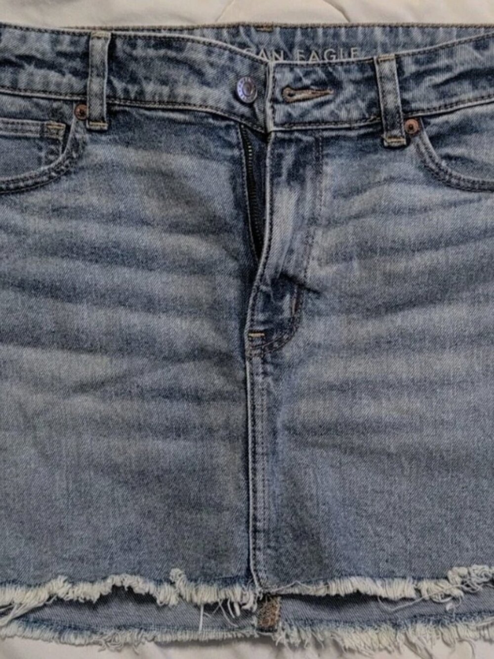 American Eagle AE Ex-Boyfriend Denim Skirt Blue Women’s Size 10 Fringe